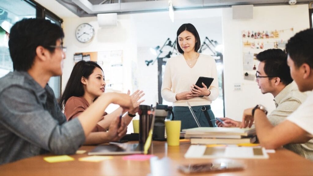 会議を進める・まとめる